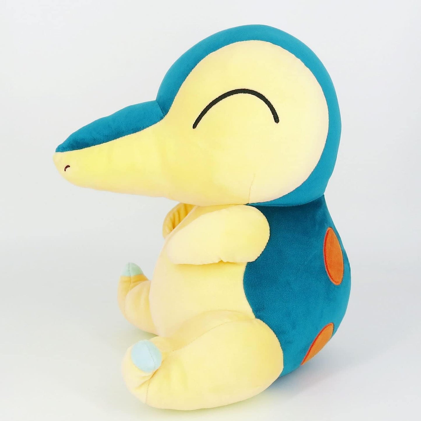 Cyndaquil Potehagu Cushion Plush